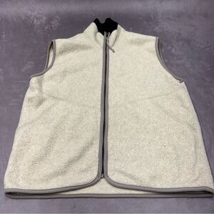 Vintage REI 90’s beige Sherpa Cream and Black Fleece Vest full zipper men’s XL
